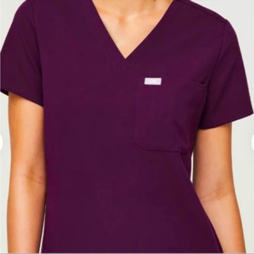 Figs high waisted Zamora scrub Joggers & Catarina top in Deep purple set xs